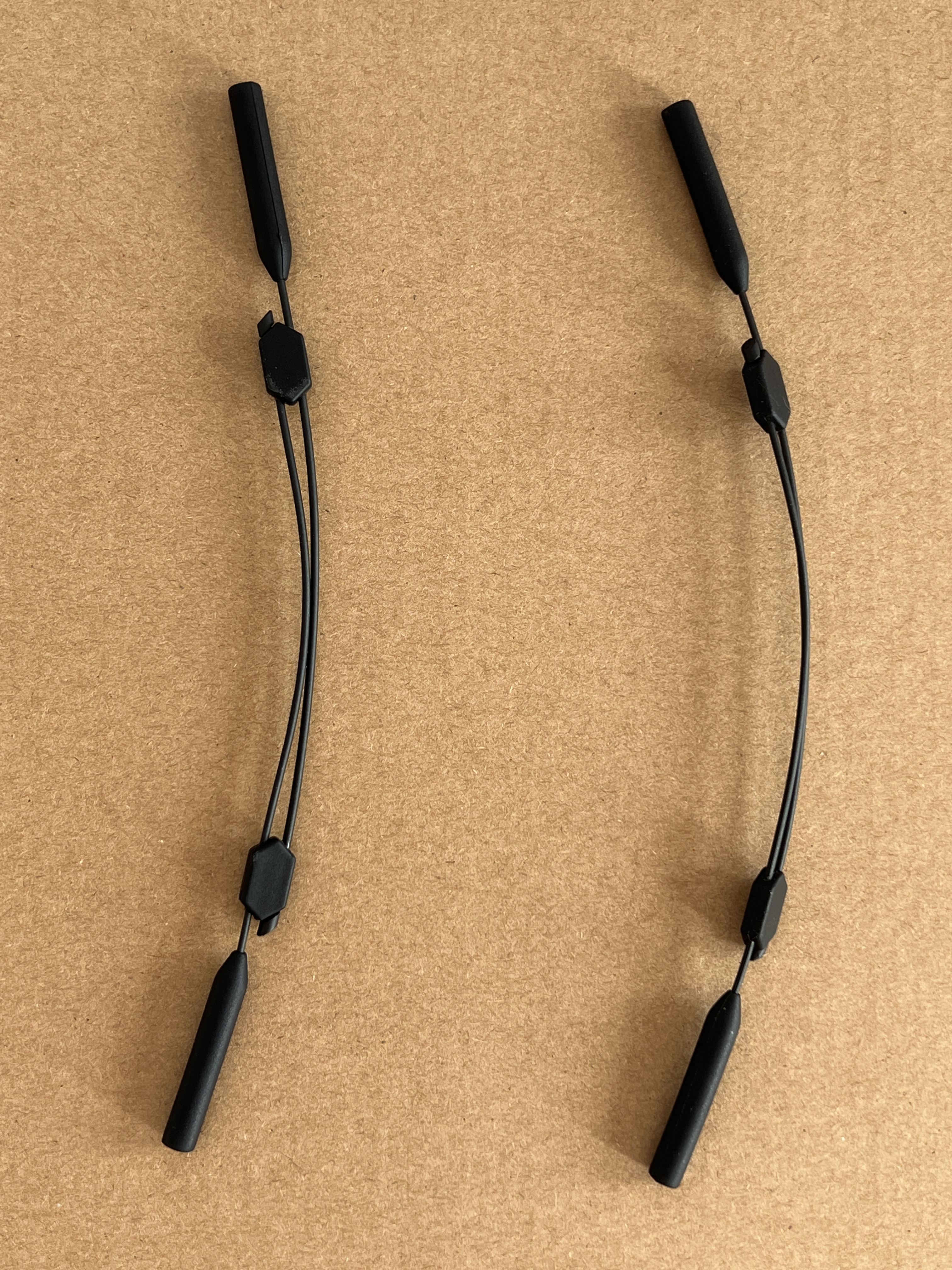 Adjustable Sunglasses Holder S - Sunglass Retainer Cord reseña y precio