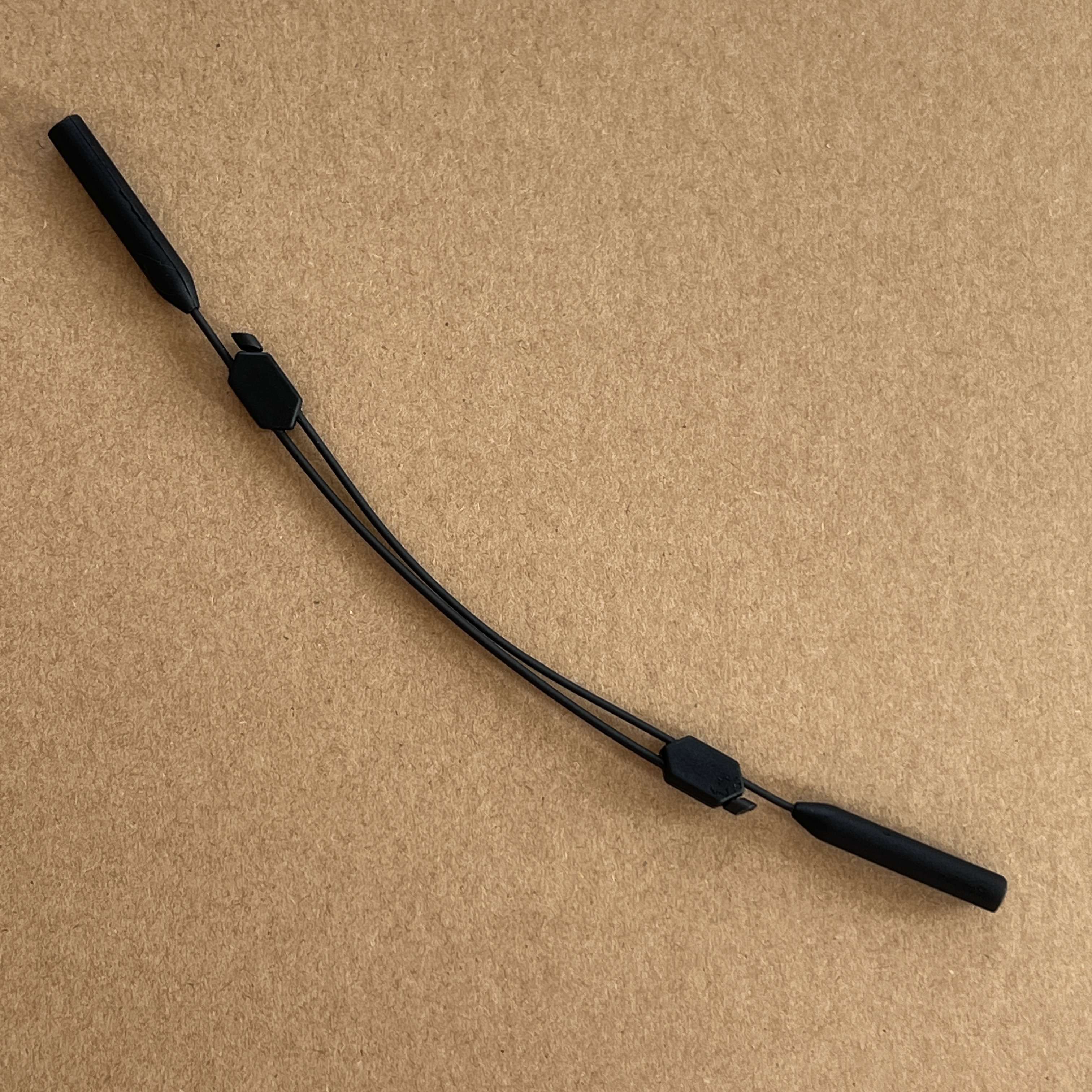 Adjustable Sunglasses Holder S - Sunglass Retainer Cord reseña y precio